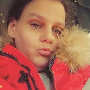 Meet your Posher, Linny